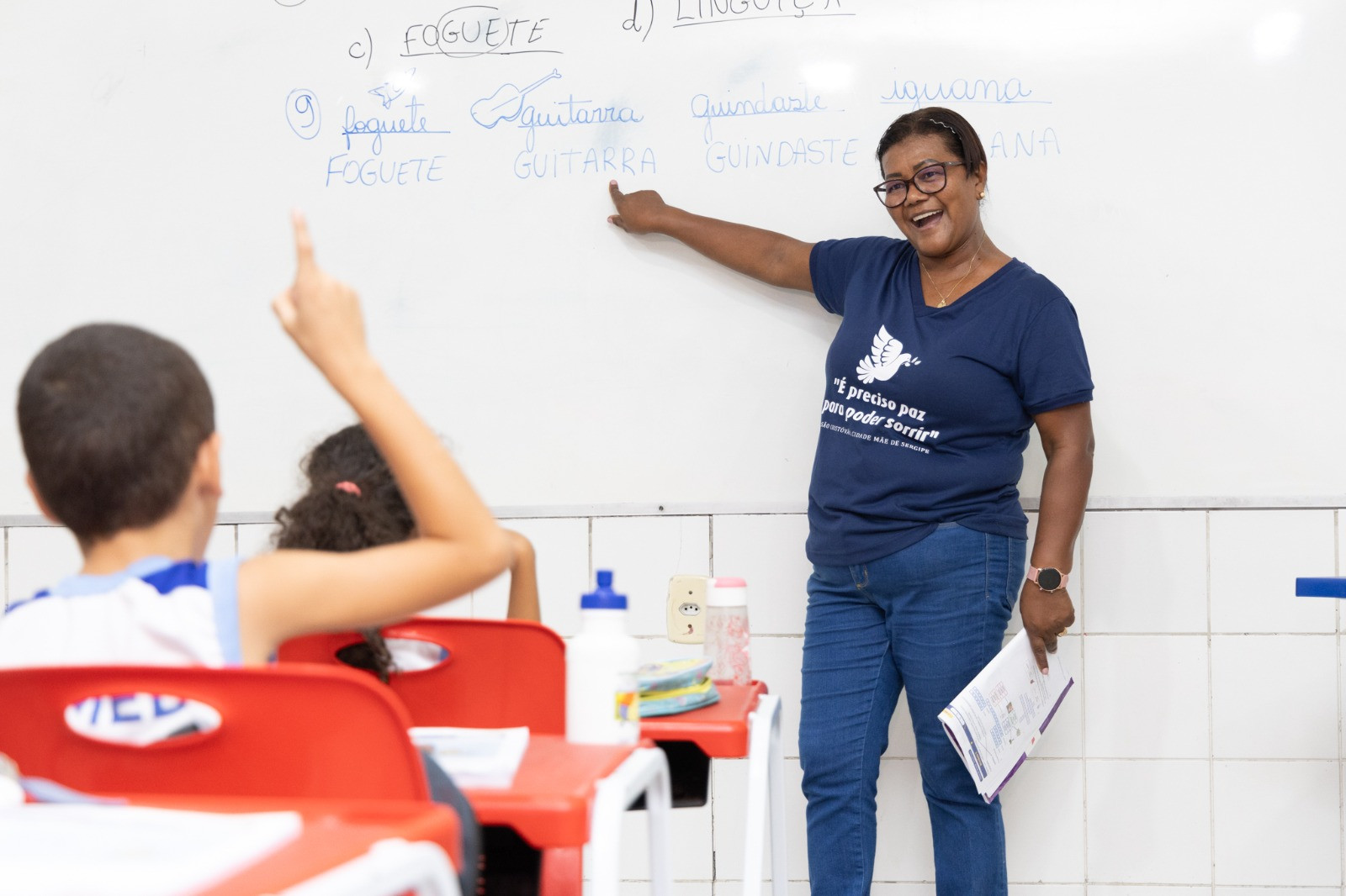 Como anda a educação das crianças ? - Sou.Ilhabe.La